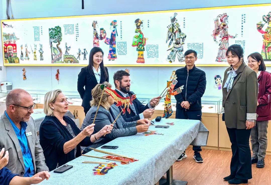 Introducing shadow puppetry to international school principals in Zhengzhou